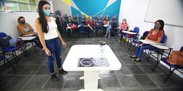 Fundhas faz capacitação para professores substitutos
