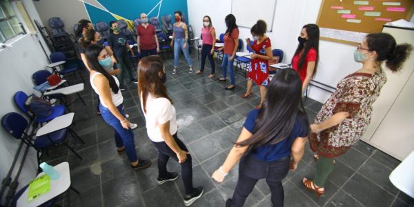 Fundhas abre vagas para professor por prazo determinado