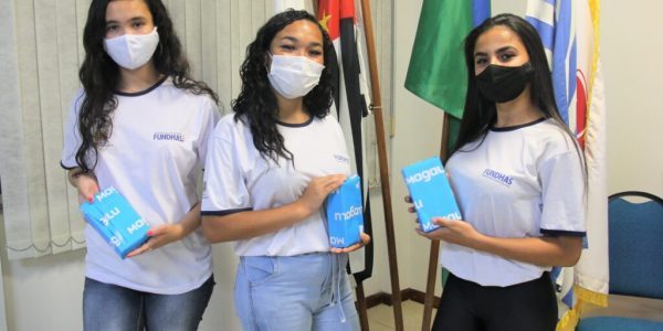 Atendidas da Fundhas são premiadas em concurso da Paz