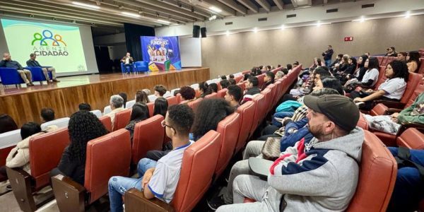 Programa Agente Cidadão recebe nova turma de estudantes