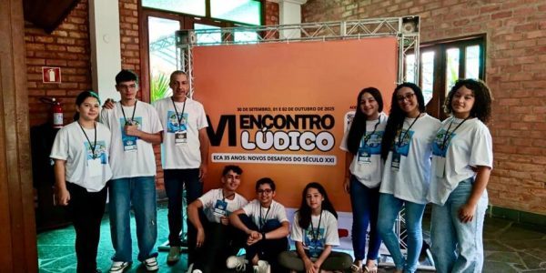 Jovens da Fundhas participam de encontro sobre o ECA