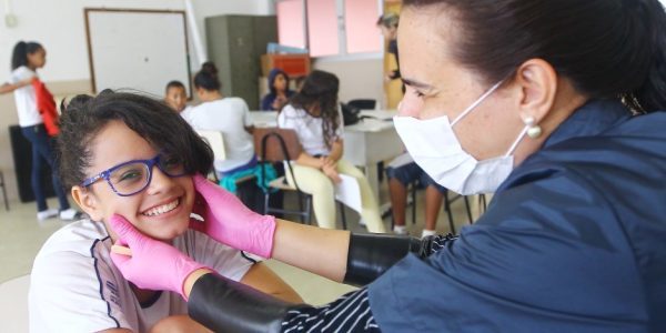 Fundhas inicia tratamento odontológico por meio da APCD