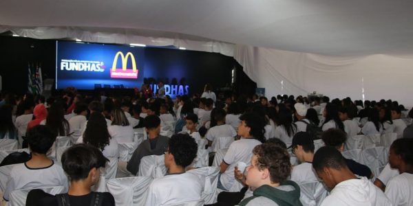 Parceria institucional garante lanches para alunos da Fundhas