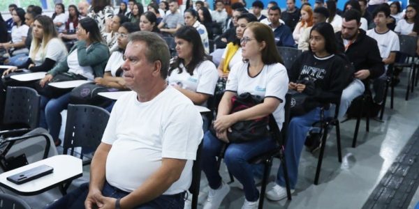 Fundhas prorroga inscrições para professor substituto