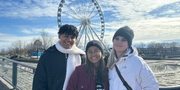 Alunos da Fundhas participam de programa no Canadá