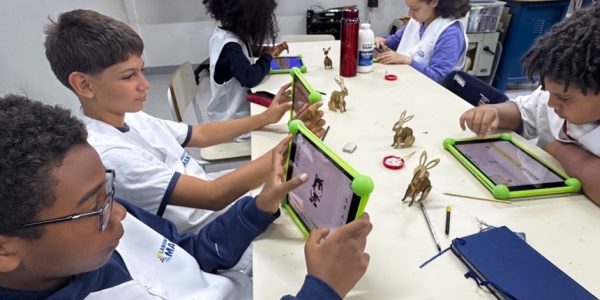 Fundhas abre vagas para professor substituto